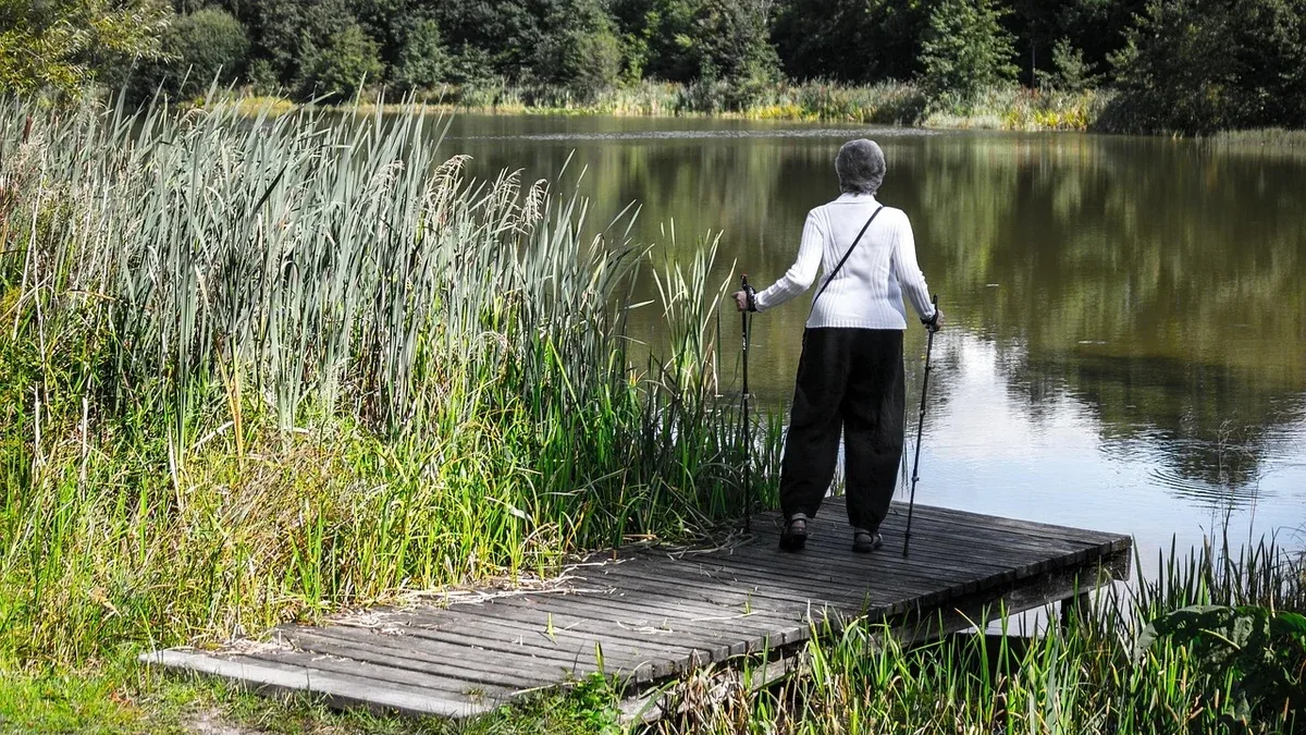 Altezza dei bastoncini da Nordic Walking: come scegliere la misura di partenza